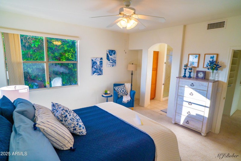 Dad_s House With Staging-25