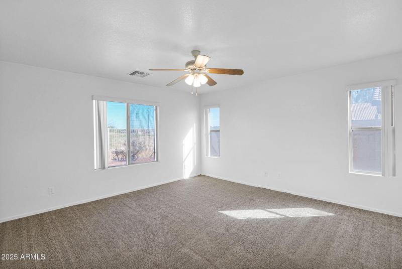 11-web-or-mls-P1326072