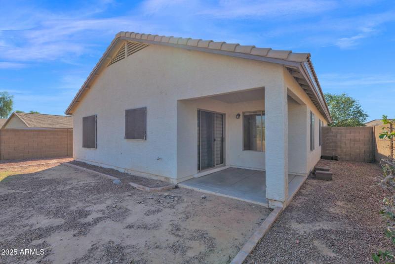 27-web-or-mls-P1326096