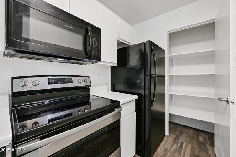 10-3065N67A222-ocupix-