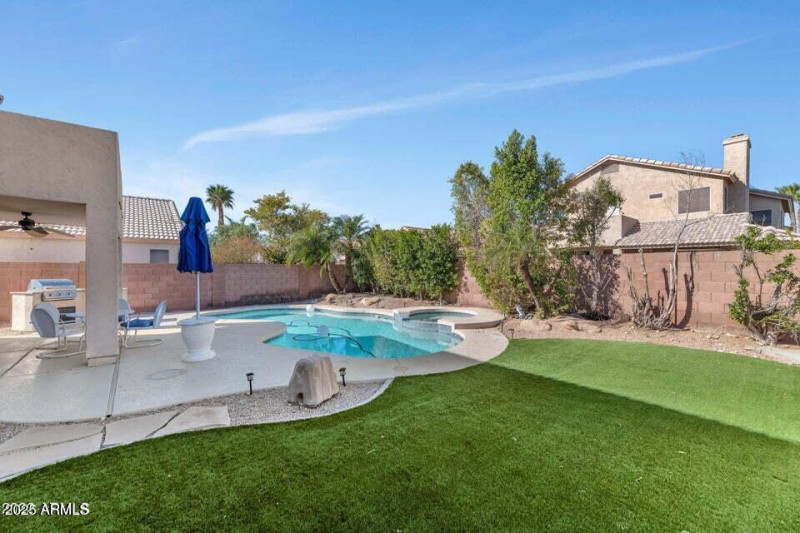 20240904205449078417000000-o