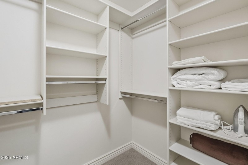 Walk-in Closet