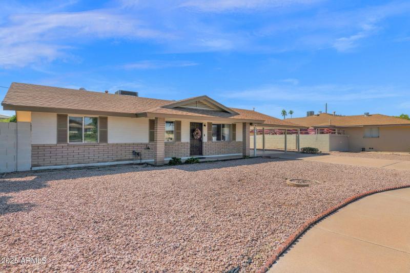 2-web-or-mls-P1327174 (2)
