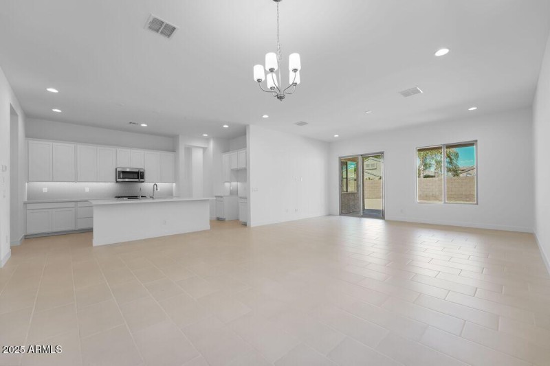 4068 E BRITTLEBUSH Lane - Ready Now!