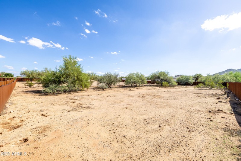 FULLY FENCED 1.22 ACRE PARCEL