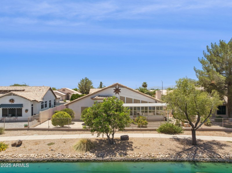 55-web-or-mls-19927-n-108th-ln