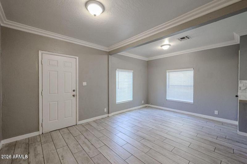 20241230230522438404000000-o