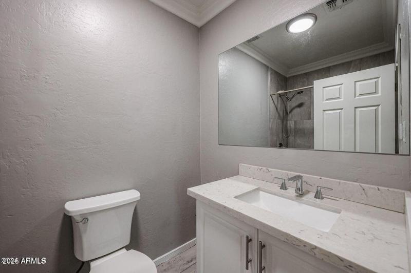 20241230230526321303000000-o