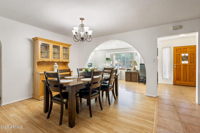 Dining Room Arch
