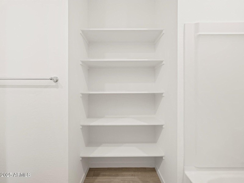 Bath 2 Storage