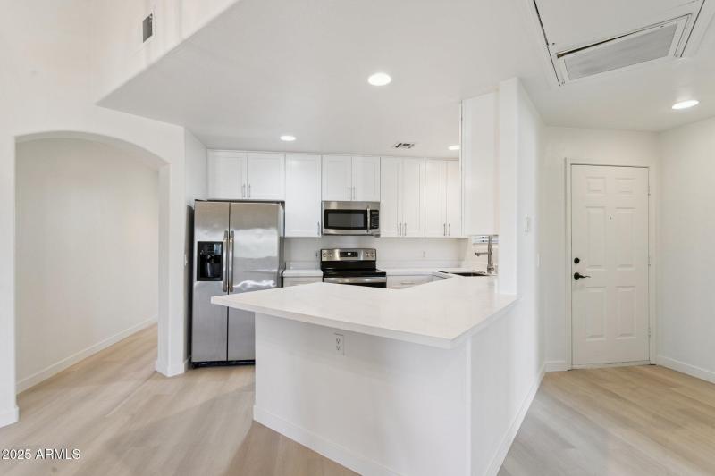 9-web-or-mls-5249-e-shea-blvd-206