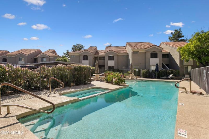 31-web-or-mls-5249-e-shea-blvd-206