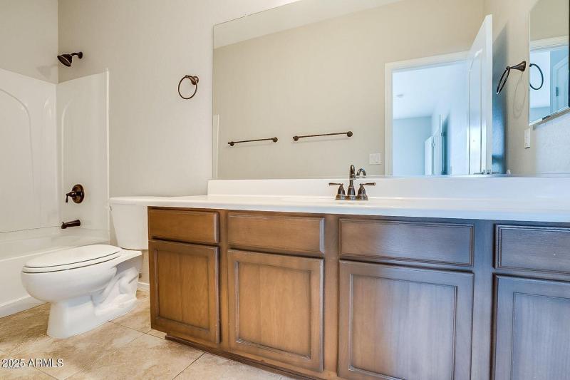 20190726164214679422000000-o