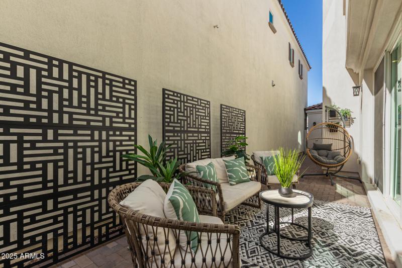 Sideyard