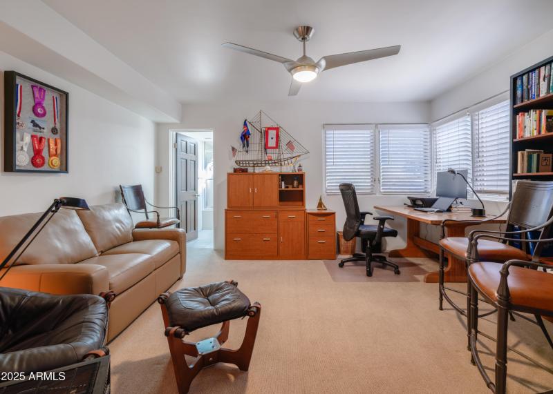 Listings_2014_SmoketreeDr_Images-61