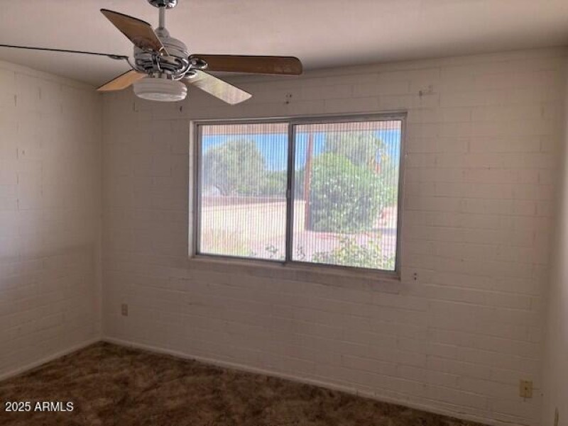 Guest bedroom