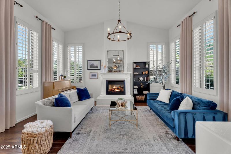 5-web-or-mls-Fruitvale-5