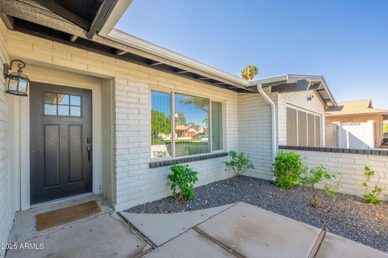 2811 W Rosewood Dr - 03