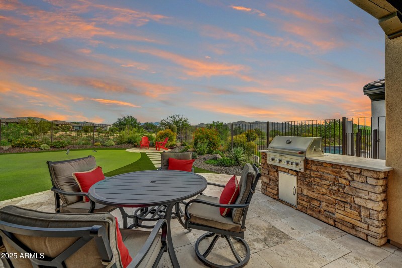 24-Patio Dining