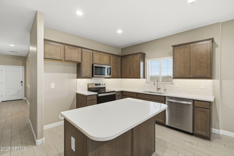 11-web-or-mls-Horro-11