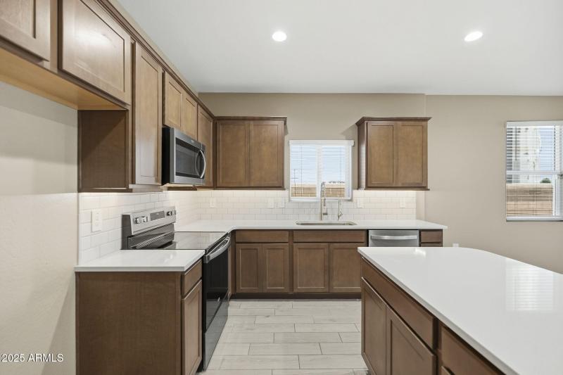 15-web-or-mls-Horro-15