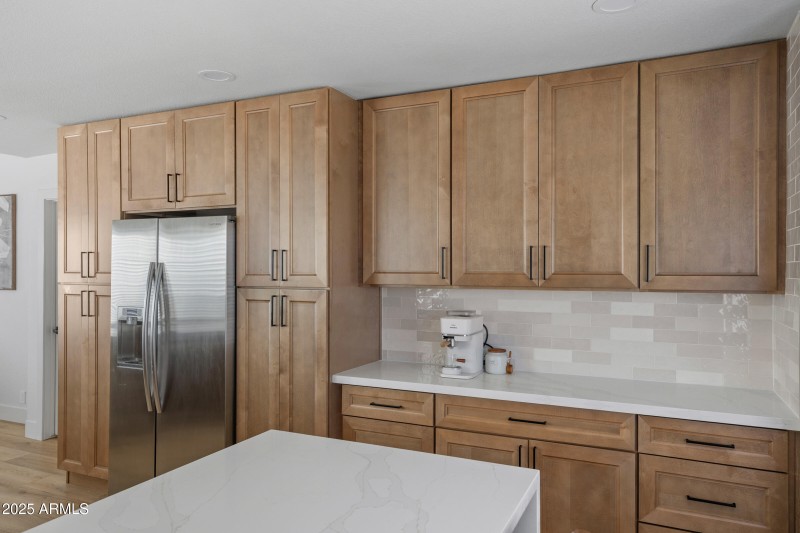 18036 N 13th St-17