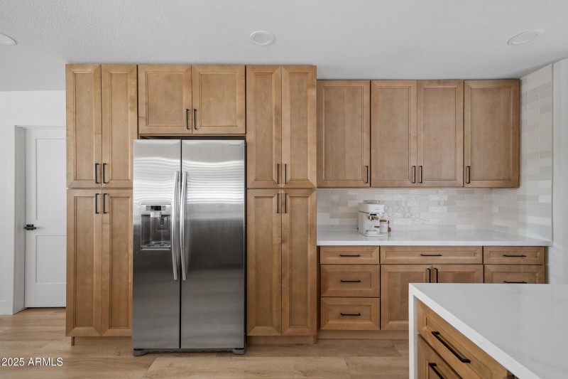 18036 N 13th St-19