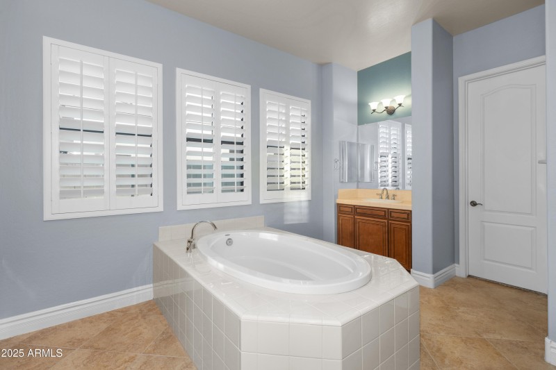 4126-S-Last-Chance-Trail-30