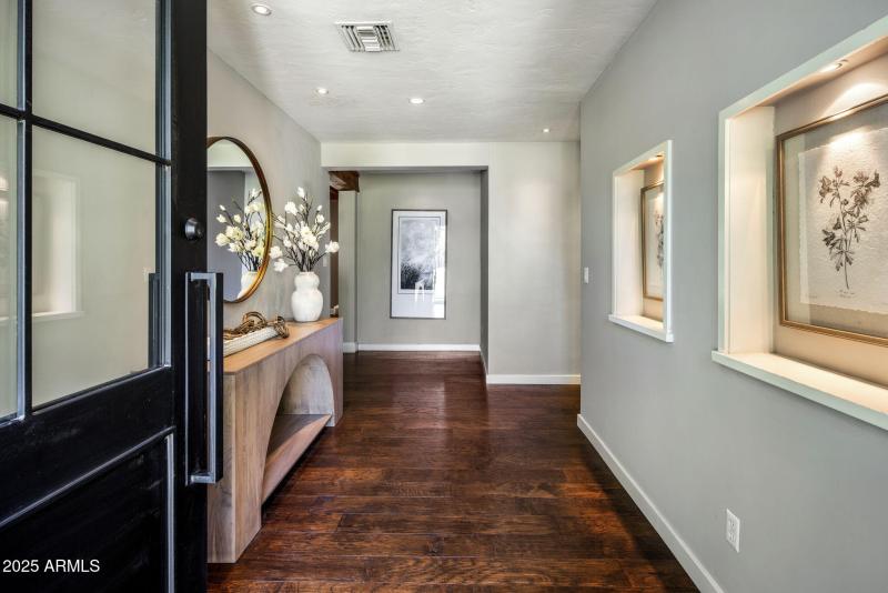 3-web-or-mls-D46A4643 copy