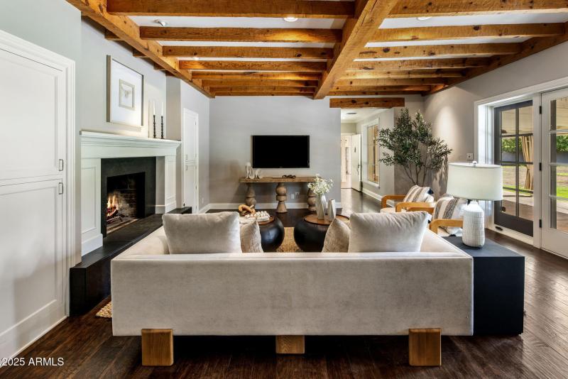 14-web-or-mls-D46A4704 copy