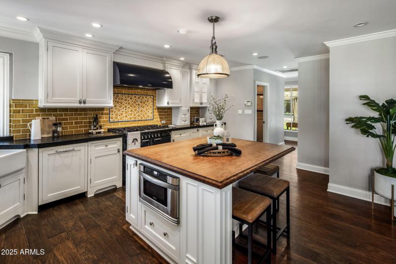 19-web-or-mls-D46A4741 copy