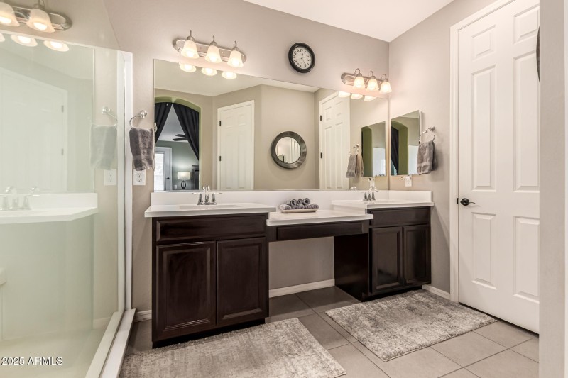 Primary Dual Vanity