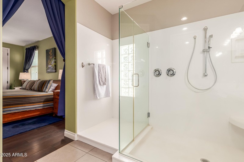 Primary Super Shower