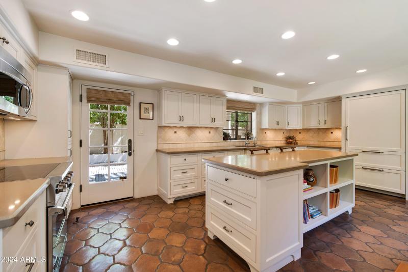 Custom Kitchen 2