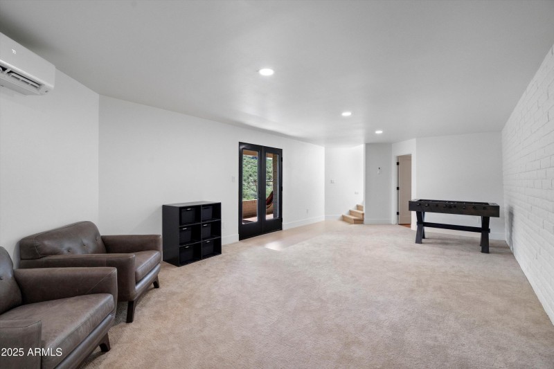 52-Lower Basement_Office