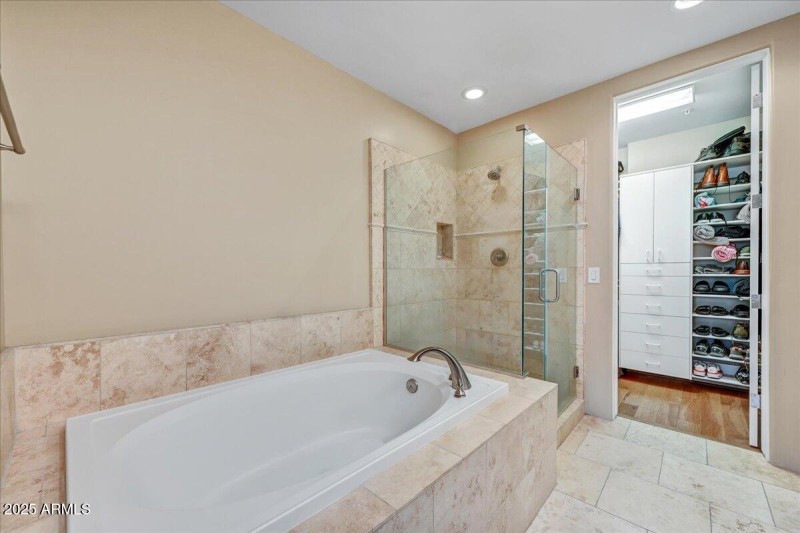 22-Primary Spa Detail