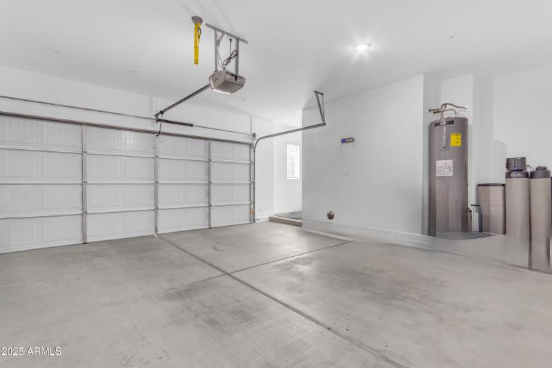 Garage with filtration