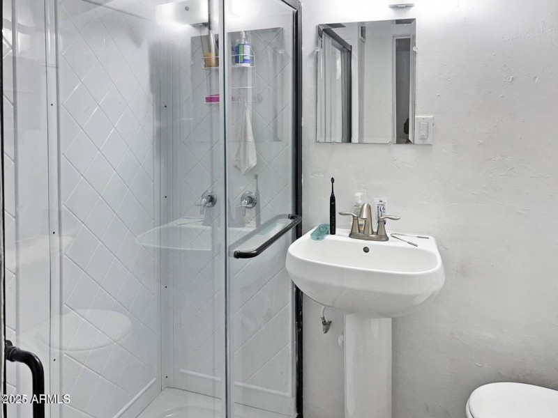 20250817174020539270000000-o