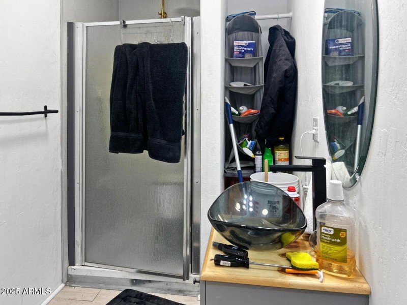 20250817180839283394000000-o