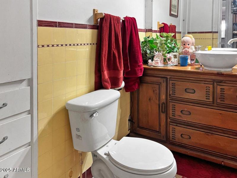 20250817180940180991000000-o