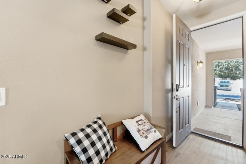 1471 W Hoptree Ave-06