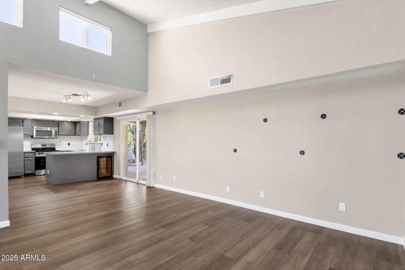 Living Room - 2041 Karen Drive