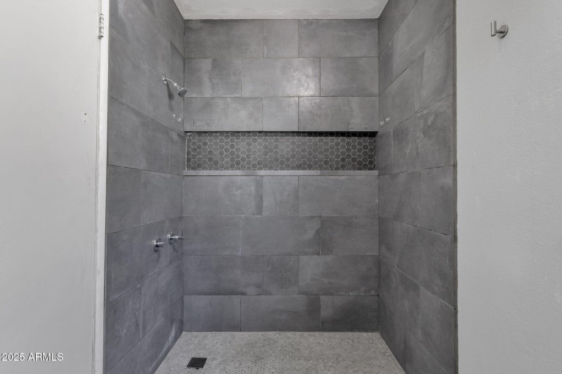 Primary Bathroom - 2041 Karen Drive