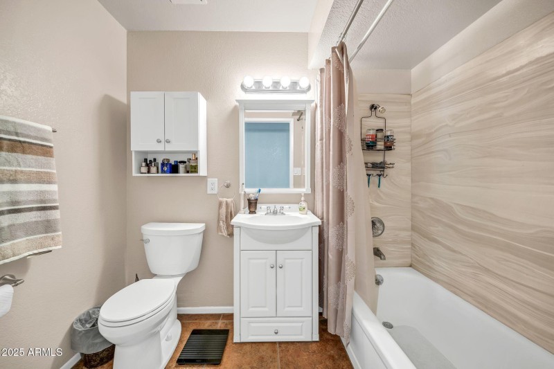 mls_9653 W Purdue Ave-28