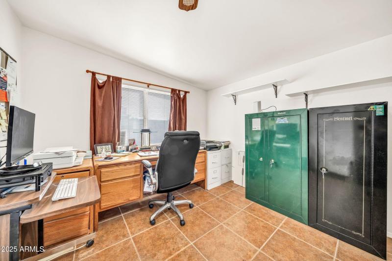 mls_9653 W Purdue Ave-29