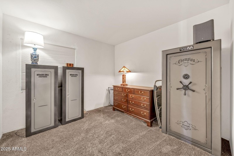 12119 W Dahlia Dr-22