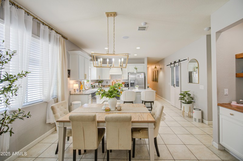 Dining Area 2
