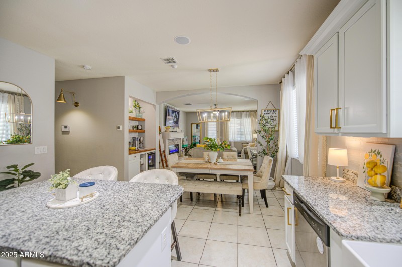 Kitchen 4