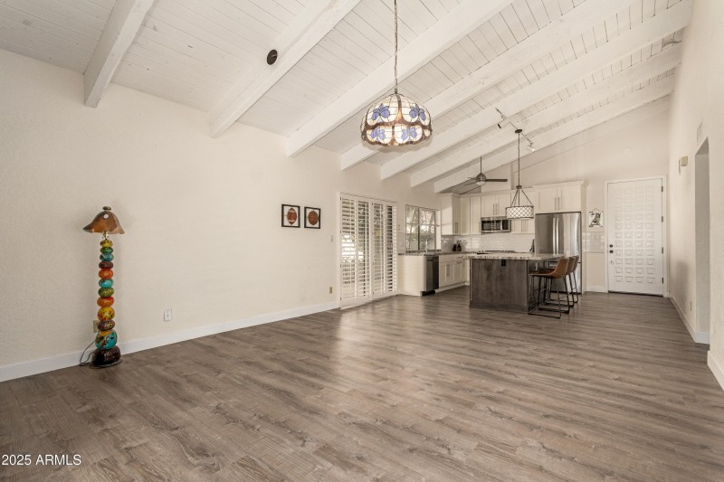 5522 Family Kitchen