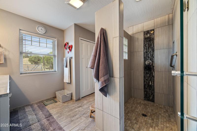 Primary Bath Main Floor